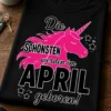 T-Shirt mit Spruch Die SCHÖNSTEN werden im APRIL geboren! und Einhorn-Motiv