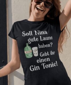 Lustiges T-Shirt Gin Tonic mit beliebigem Namen
