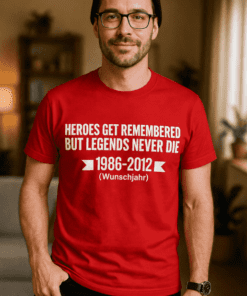 Lustiges T-Shirt Heroes Get Remembered mit Wunschjahr