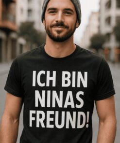 Lustiges T-Shirt ihr Freund mit beliebigem Namen