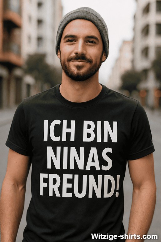 Lustiges T-Shirt ihr Freund mit beliebigem Namen