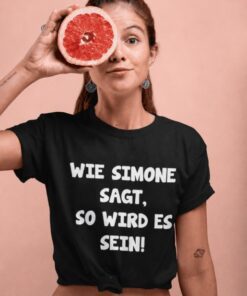 Lustiges T-Shirt wie sie sagt mit beliebigem Namen